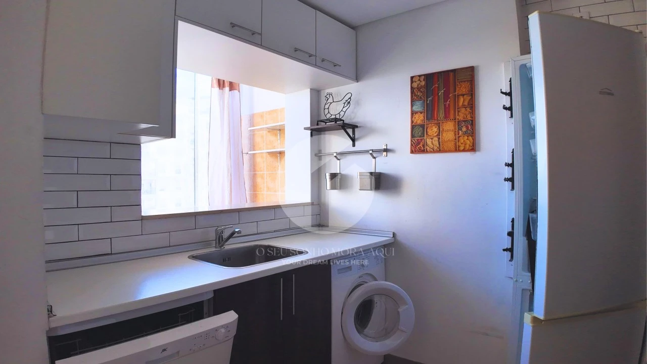Apartamento T2 para Venda em Faro (Sé e São Pedro) Foto 12