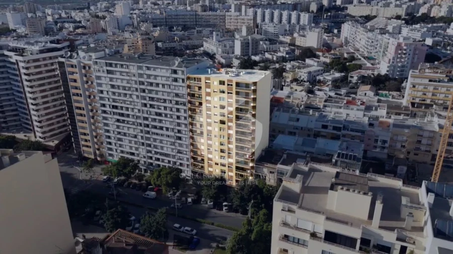 Apartamento T2 para Venda em Faro (Sé e São Pedro) Foto 1