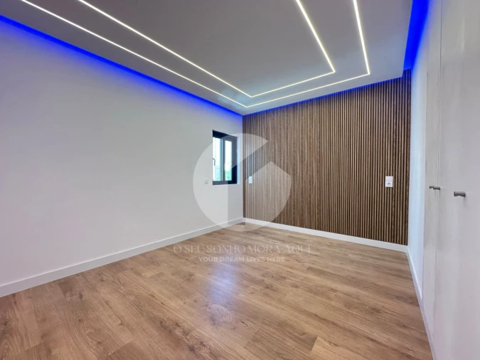 Apartamento T2 para Venda em Quarteira Foto 8