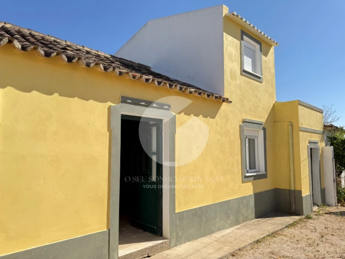 Moradia para Venda em Moncarapacho e Fuseta