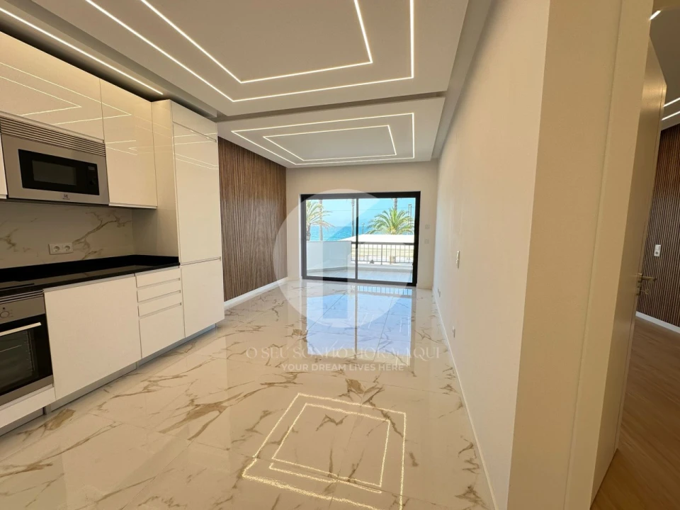 Apartamento T3 para Venda em Quarteira Foto 5