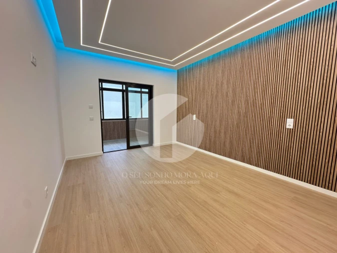 Apartamento T3 para Venda em Quarteira Foto 9