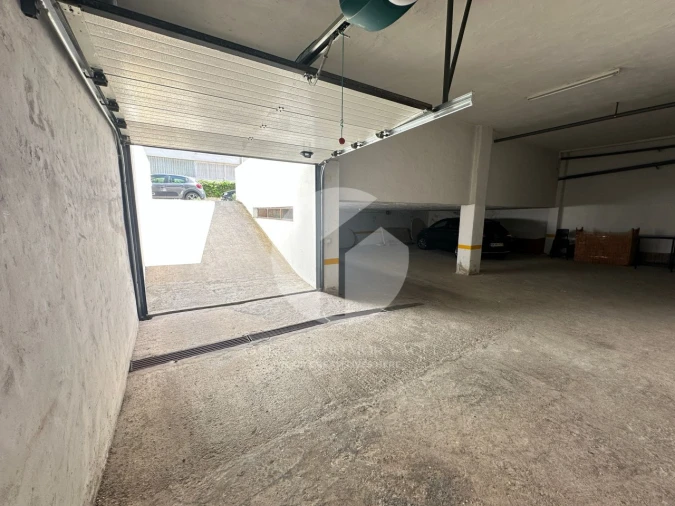 Apartamento T3 para Venda em Quarteira Foto 18