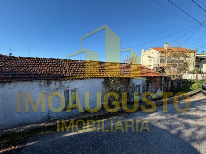 Moradia para Venda em Guarda Foto 1