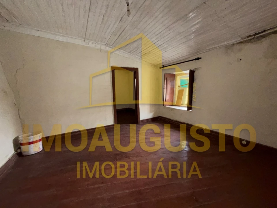 Moradia T2 para Venda em São Pedro e Santa Maria e Vila Boa do Mondego Foto 4