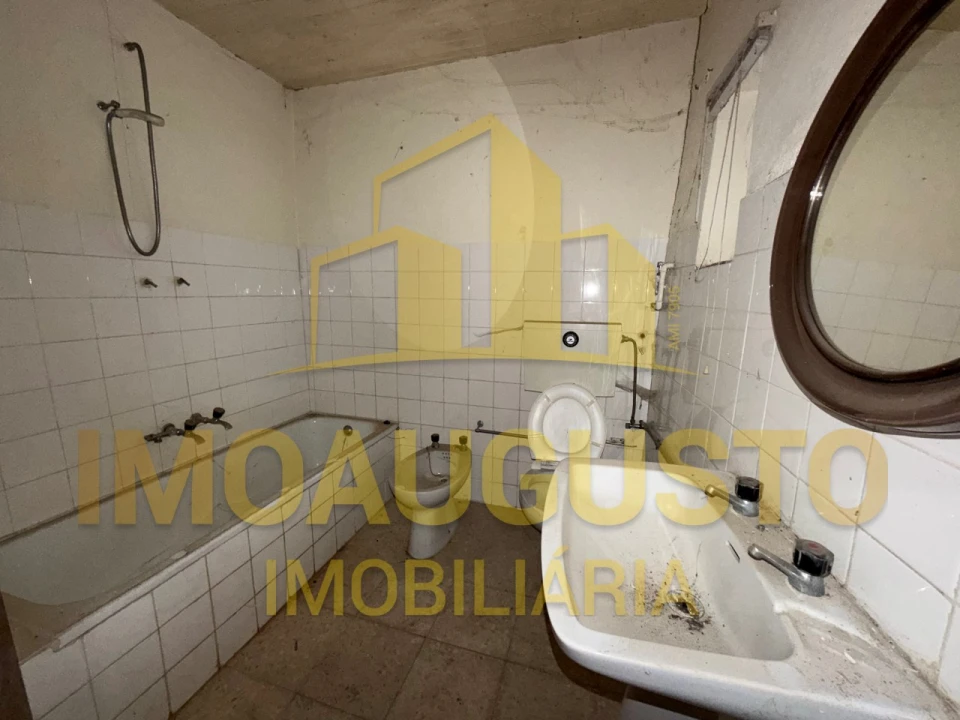 Moradia T2 para Venda em São Pedro e Santa Maria e Vila Boa do Mondego Foto 6