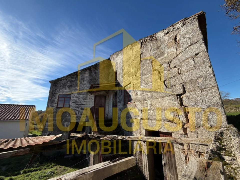 Moradia para Venda em Meios Foto 1