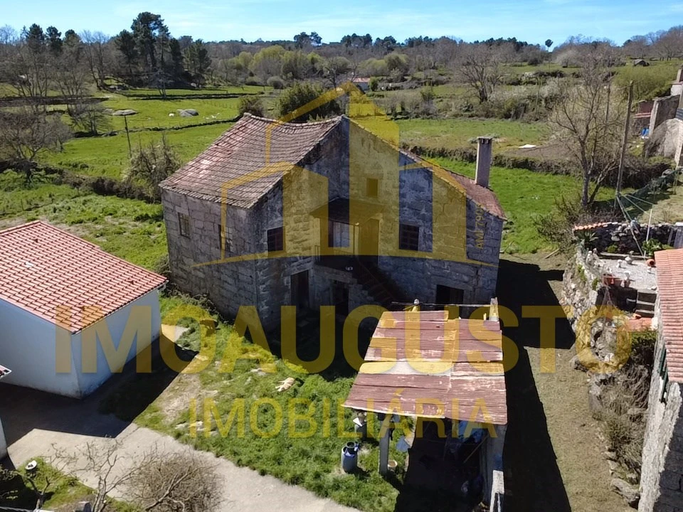 Moradia para Venda em Meios Foto 1