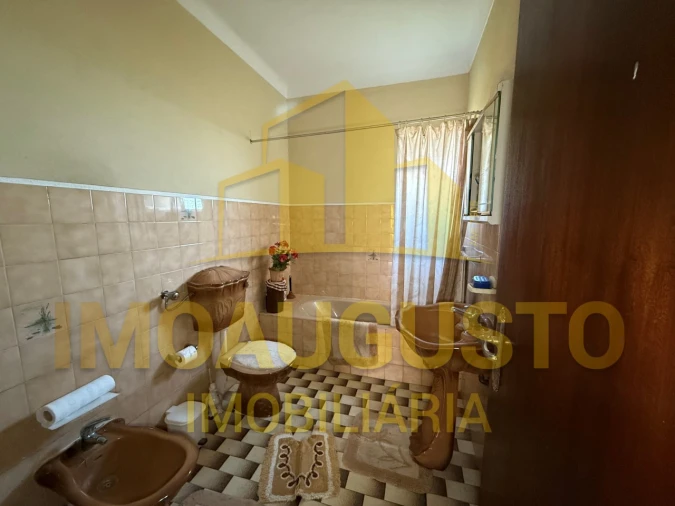 Moradia T3 para Venda em Marialva Foto 9