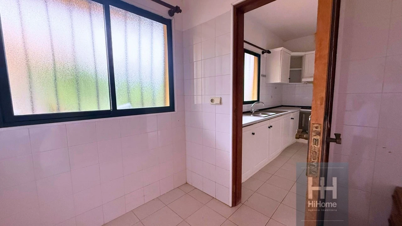 Apartamento T2 para Venda em Santa Cruz Foto 16