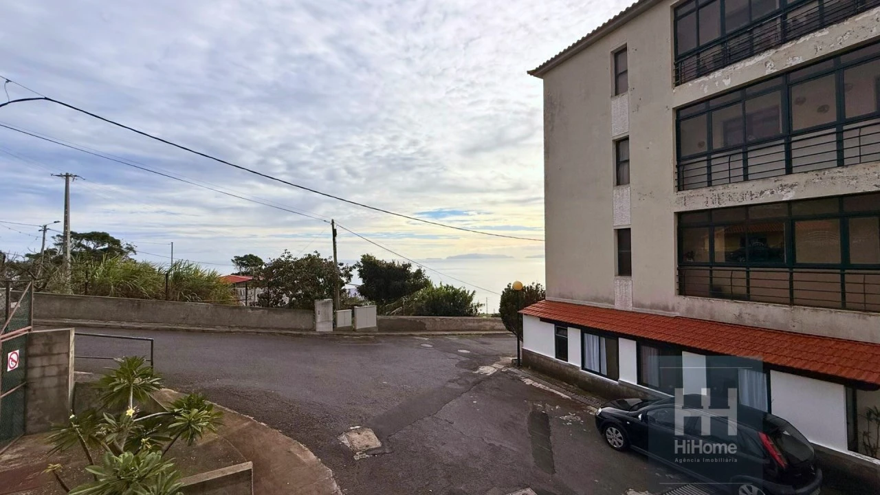 Apartamento T2 para Venda em Santa Cruz Foto 2