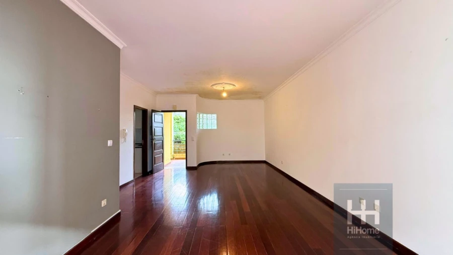 Apartamento T2 para Venda em Santa Cruz Foto 6