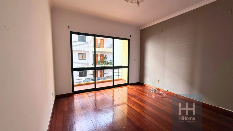 Apartamento T2 para Venda em Santa Cruz Foto 12