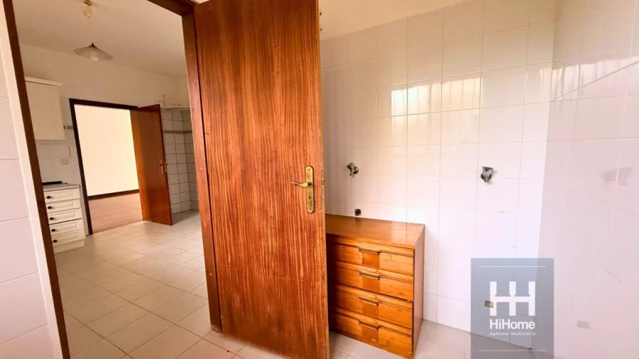 Apartamento T2 para Venda em Santa Cruz Foto 15