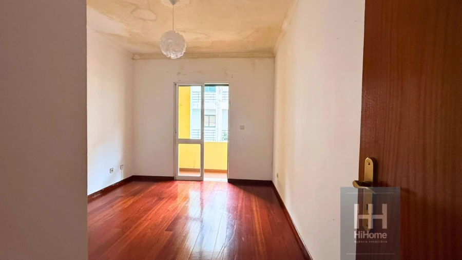 Apartamento T2 para Venda em Santa Cruz Foto 17