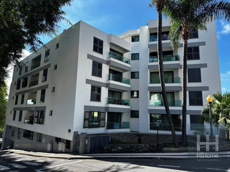 Apartamento T2 para Venda em Funchal (Santa Luzia) Foto 1