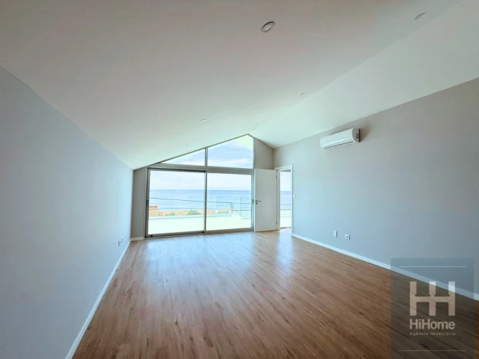 Moradia T4 para Venda em Paul do Mar Foto 28