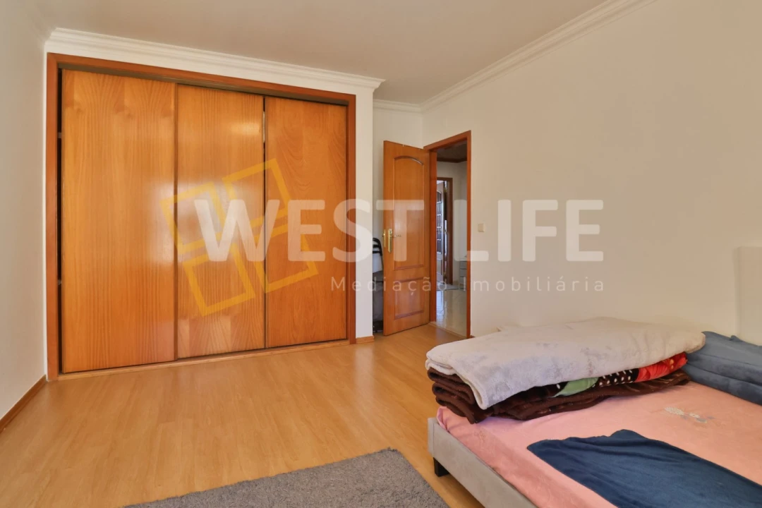 Apartamento T3 para Venda em Malveira e São Miguel de Alcainça Foto 15