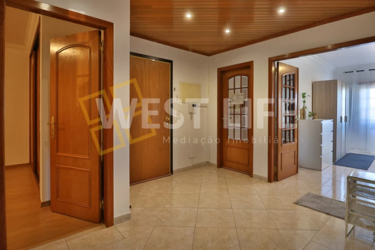 Apartamento T3 para Venda em Malveira e São Miguel de Alcainça Foto 5