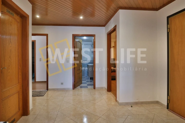 Apartamento T3 para Venda em Malveira e São Miguel de Alcainça Foto 9
