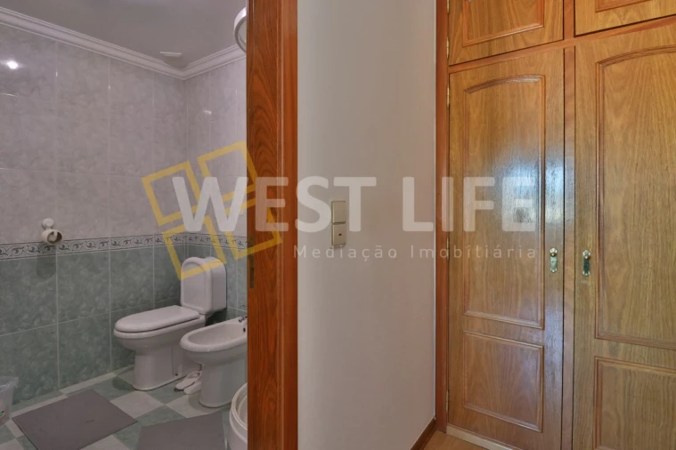 Apartamento T3 para Venda em Malveira e São Miguel de Alcainça Foto 12