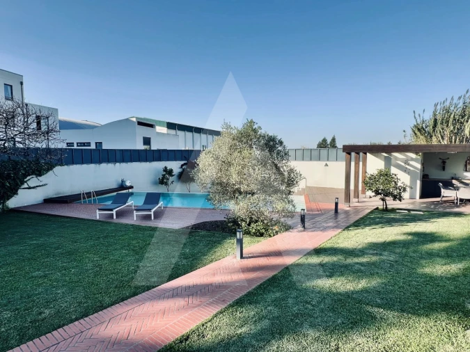 Moradia T4 para Venda em Esgueira Foto 30