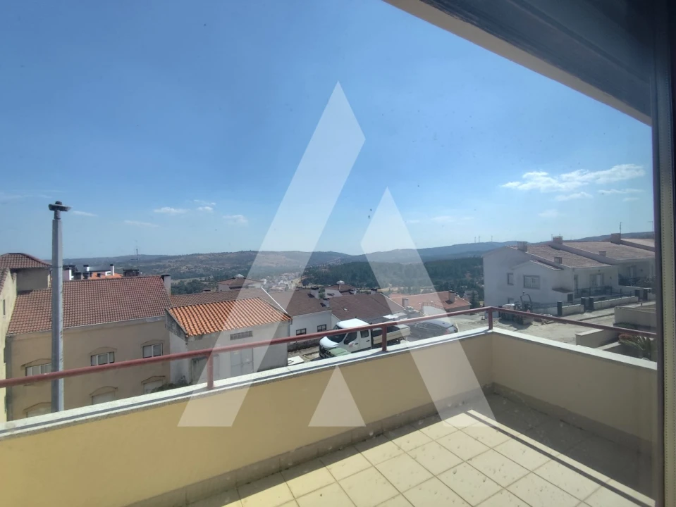 Moradia T4 para Venda em Guarda Foto 15