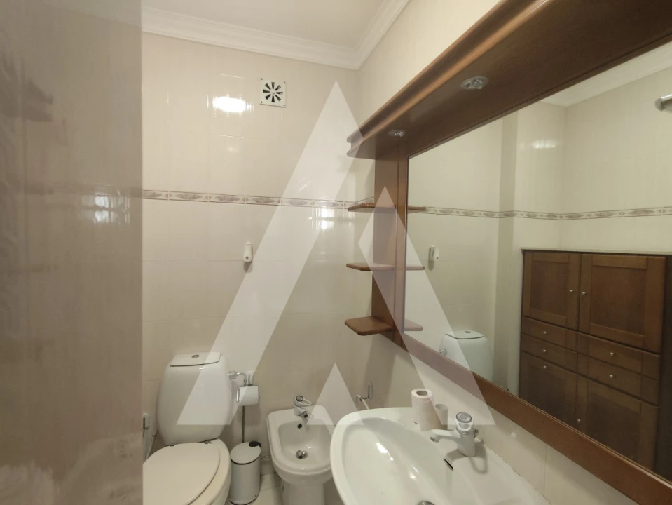 Moradia T4 para Venda em Guarda Foto 23