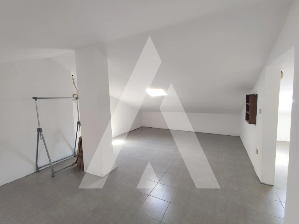 Moradia T4 para Venda em Guarda Foto 25