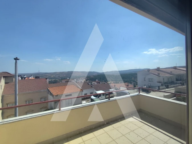 Moradia T4 para Venda em Guarda Foto 15