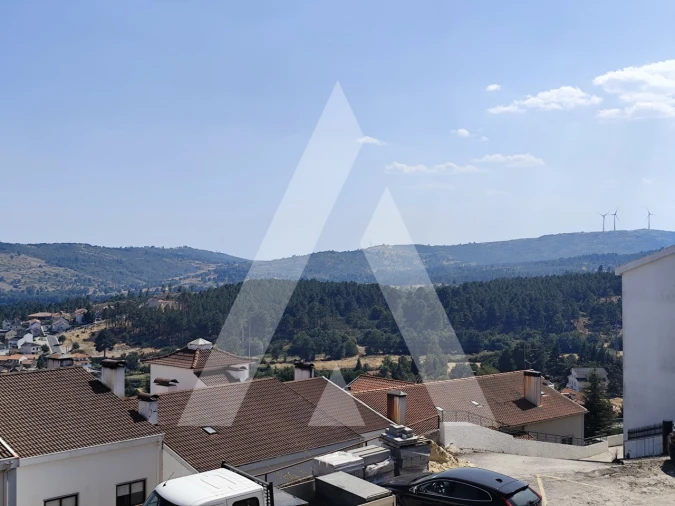 Moradia T4 para Venda em Guarda Foto 25