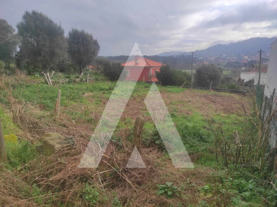 Moradia T2 para Venda em Vitorino das Donas Foto 23