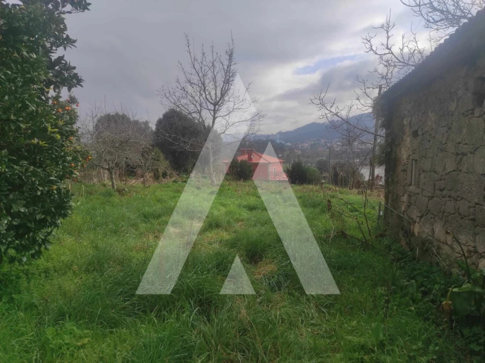 Moradia T2 para Venda em Vitorino das Donas Foto 24