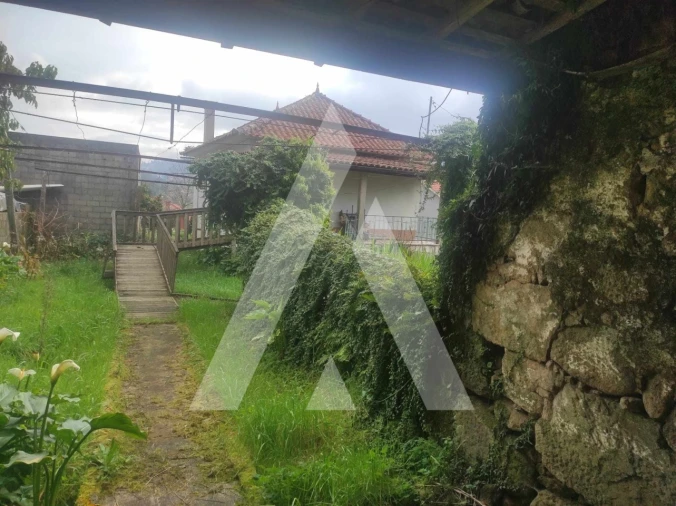 Moradia T2 para Venda em Vitorino das Donas Foto 19