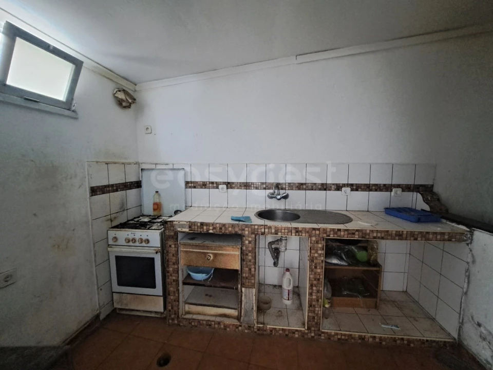 Moradia T3 para Venda em Salvada e Quintos Foto 12