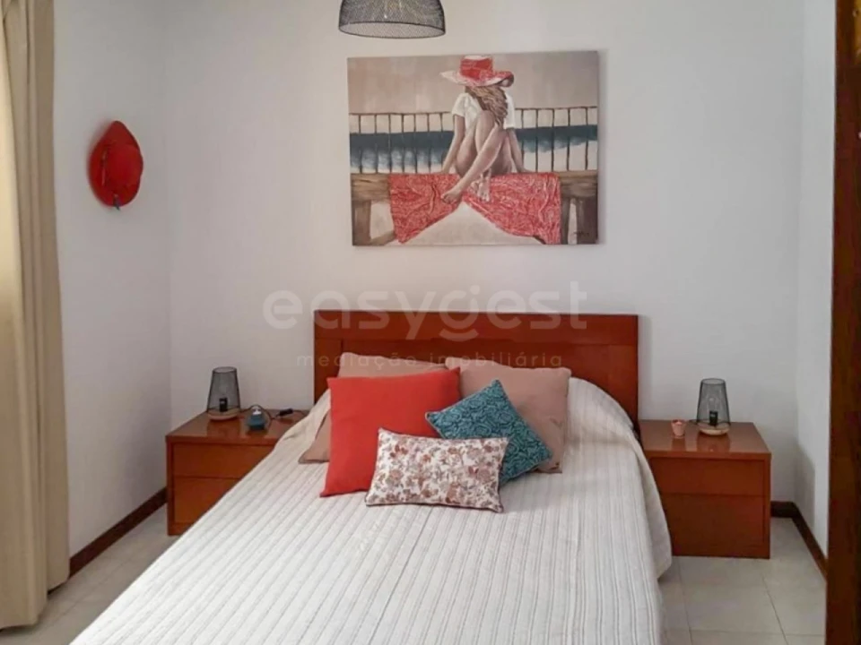 Apartamento para Venda em Monte Gordo Foto 6