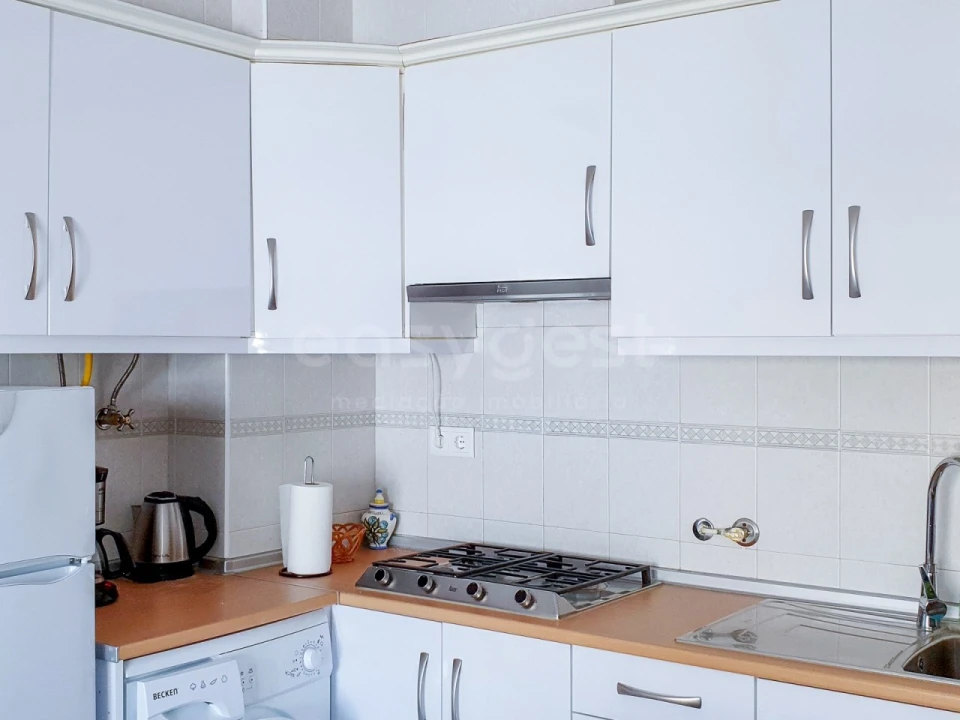 Apartamento para Venda em Monte Gordo Foto 12