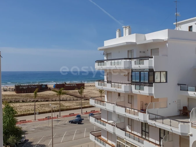 Apartamento para Venda em Monte Gordo Foto 15