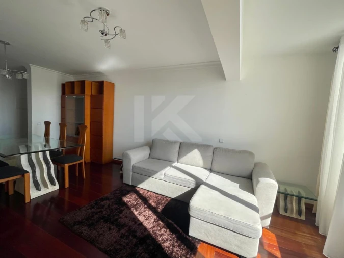 Apartamento T2 para Arrendamento em São Martinho Foto 1