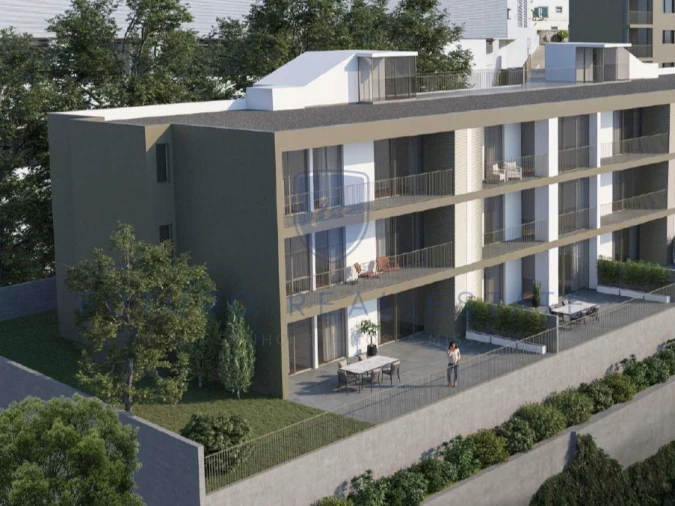 Apartamento T3 para Venda em Estreito de Camara de Lobos Foto 19