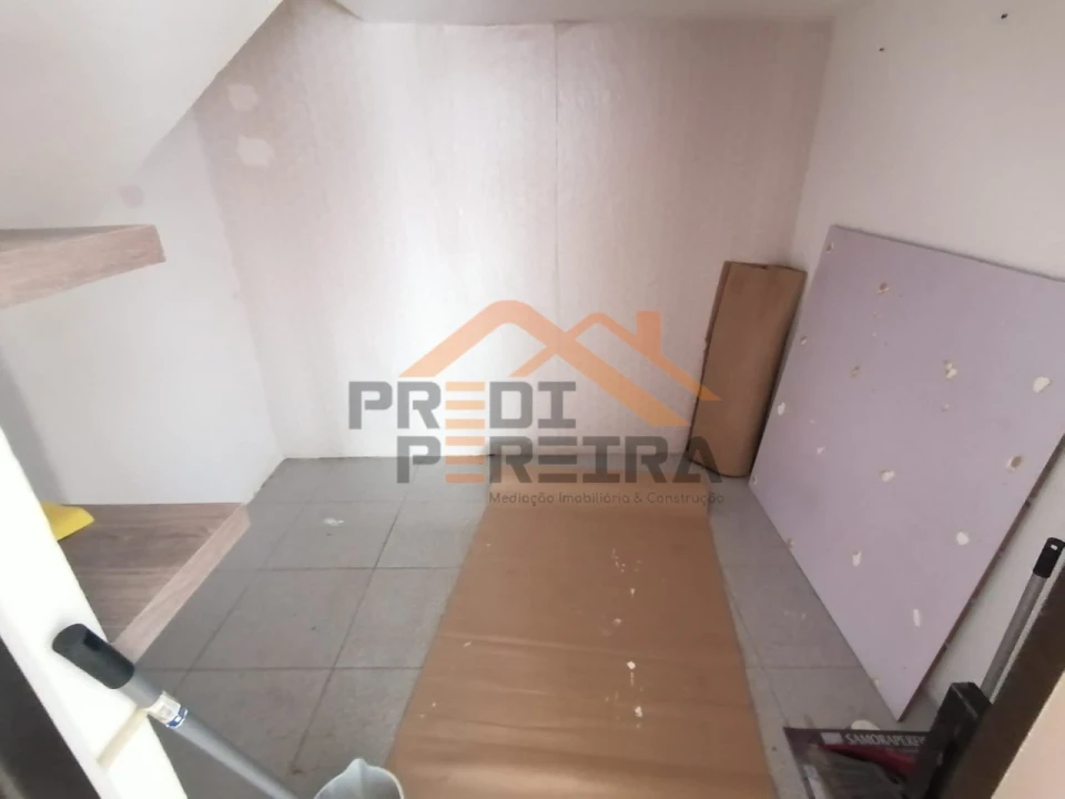 Loja para Venda em Odivelas Foto 10