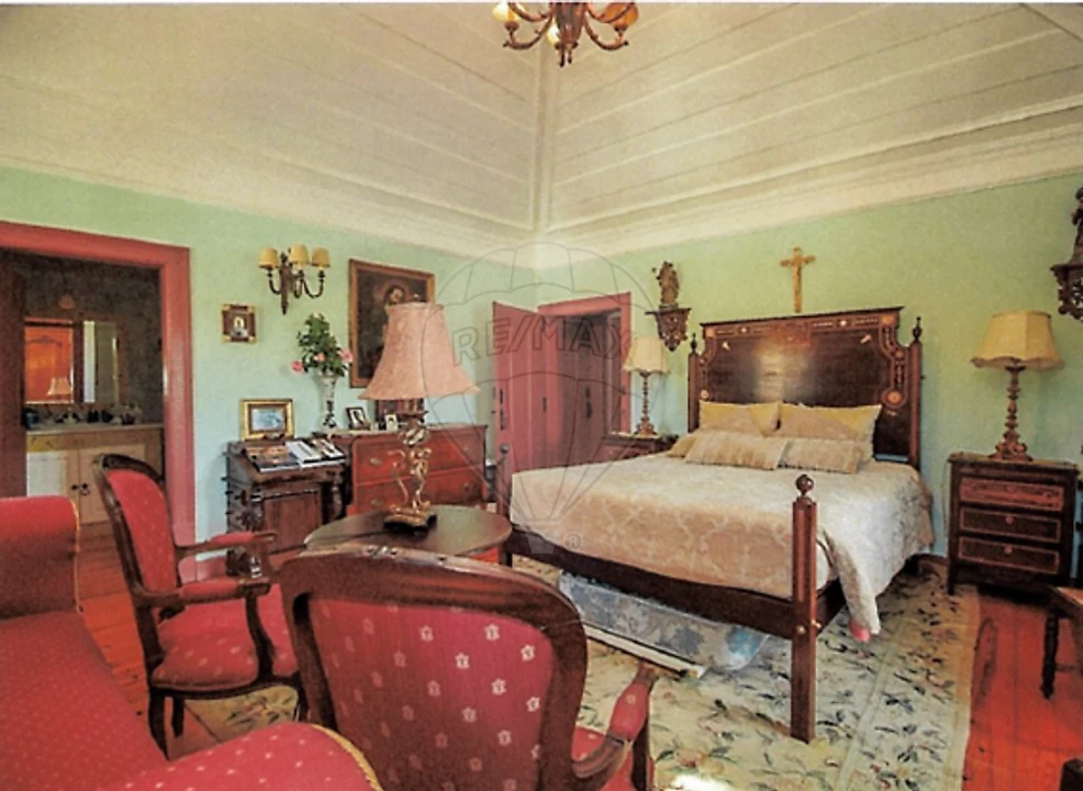 Moradia T6 para Venda em Azueira e Sobral da Abelheira Foto 18