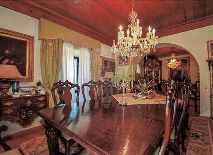 Moradia T6 para Venda em Azueira e Sobral da Abelheira Foto 26