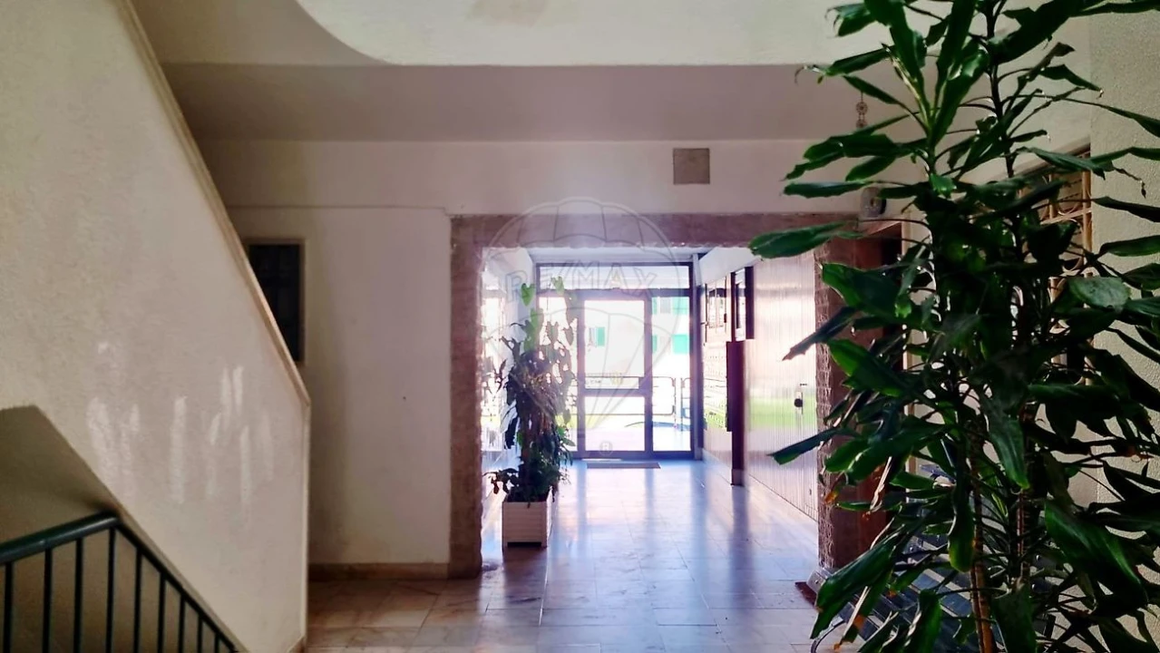 Apartamento T3 para Arrendamento em Alcabideche Foto 20