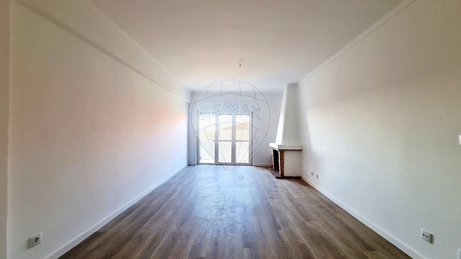 Apartamento T3 para Arrendamento em Alcabideche Foto 15