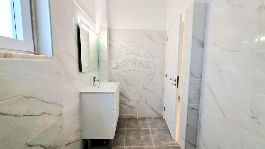 Apartamento T3 para Arrendamento em Alcabideche Foto 24