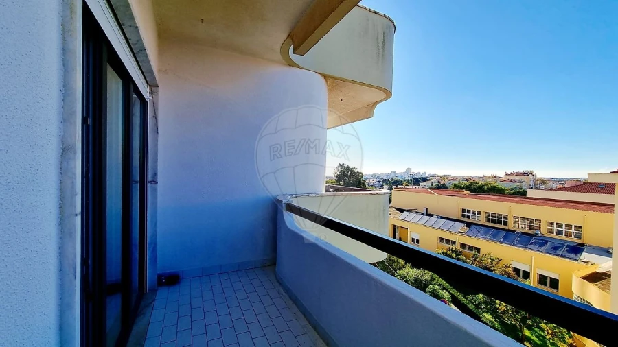 Apartamento T3 para Arrendamento em Alcabideche Foto 19