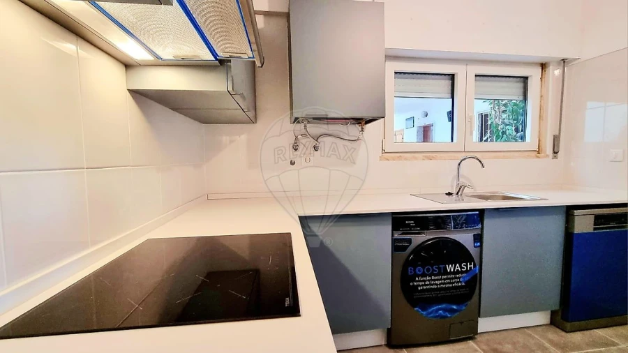 Apartamento T3 para Arrendamento em Alcabideche Foto 2