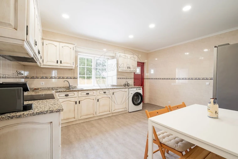 Moradia T3 para Venda em Torrão Foto 12