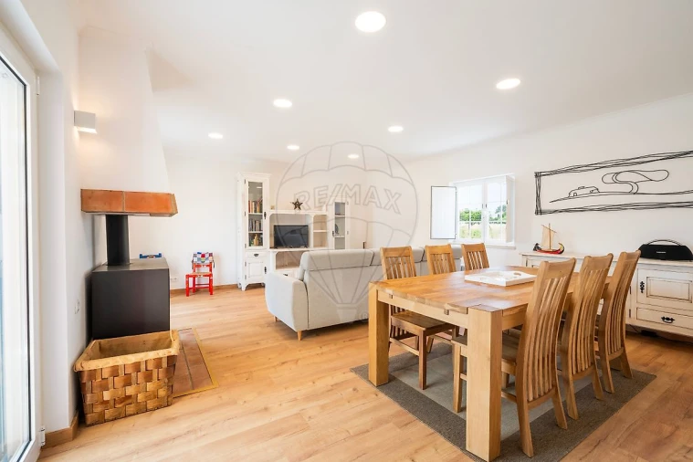 Moradia T3 para Venda em Torrão Foto 5